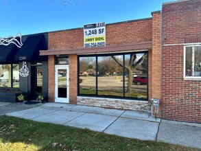 22332 Harper Ave, Saint Clair Shores, MI for rent Building Photo- Image 1 of 1