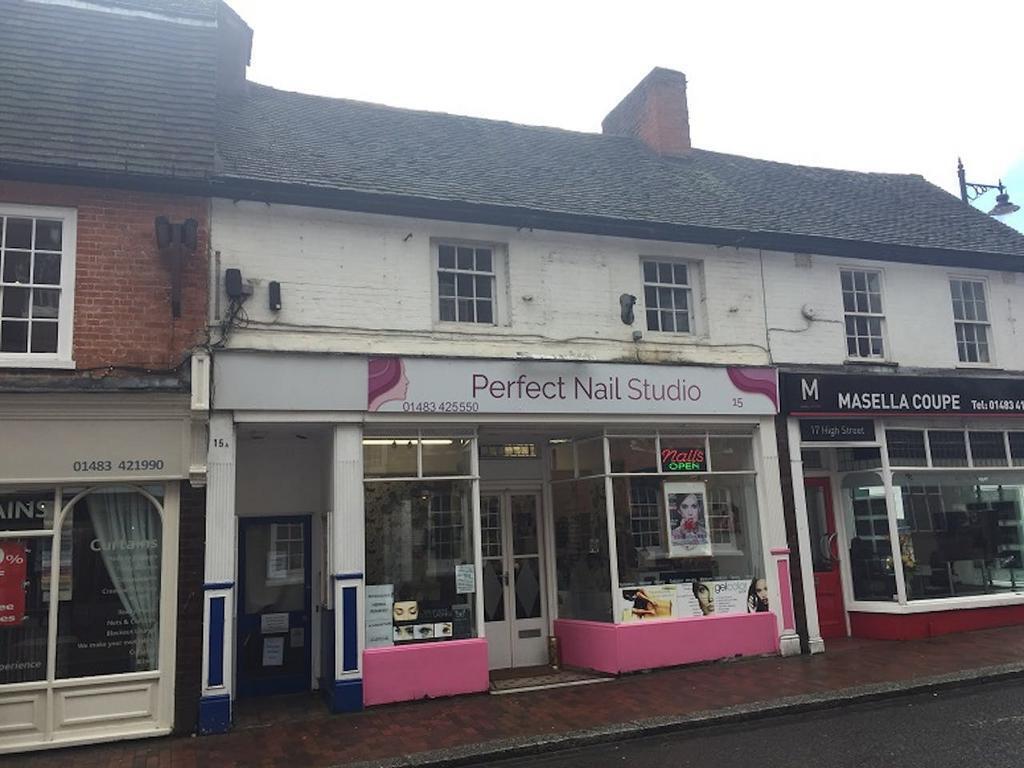 15 High St, Godalming to rent Building Photo- Image 1 of 5