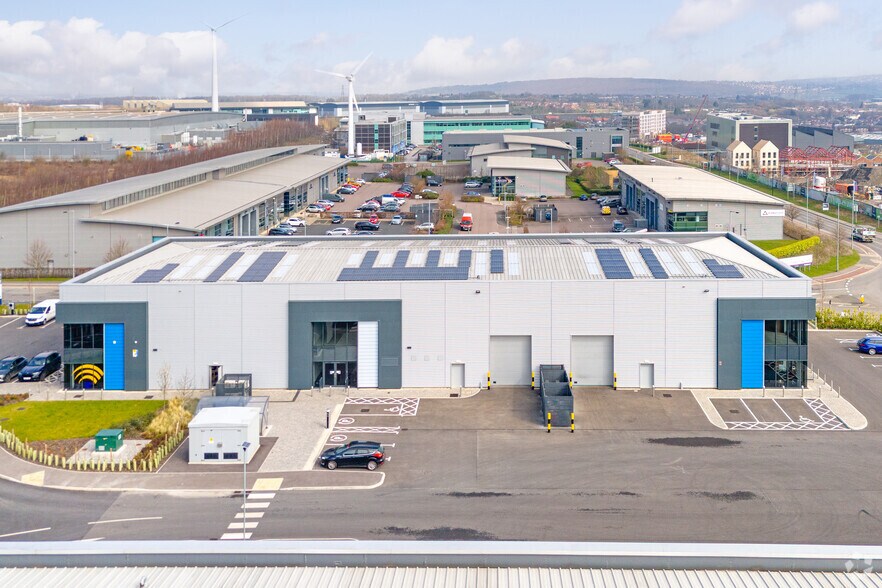 Whittle Way, Catcliffe to rent - Building Photo - Image 2 of 4