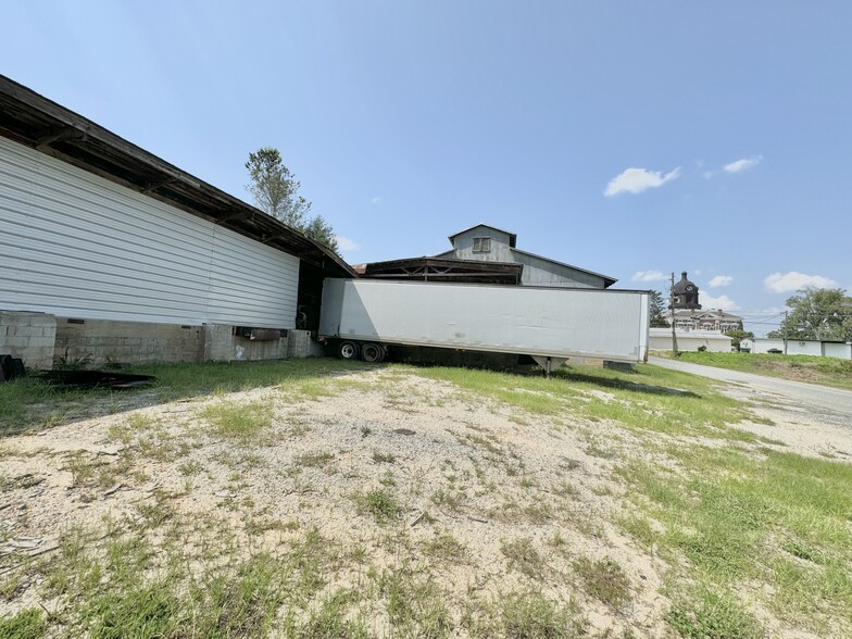 00 S Railroad st, Mount Vernon, GA for sale - Building Photo - Image 3 of 9