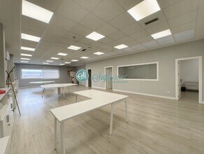 Office in Segovia, Segovia to rent Interior Photo- Image 2 of 20