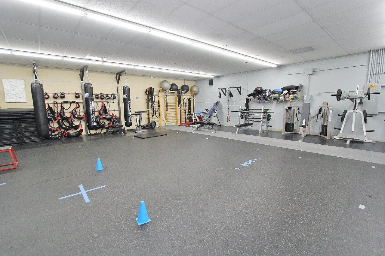 6980-6990 W Overland Rd, Boise, ID to rent Interior Photo- Image 1 of 22