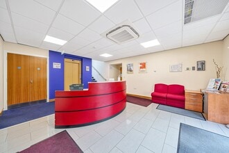 Bindon Rd, Taunton for sale Interior Photo- Image 1 of 15