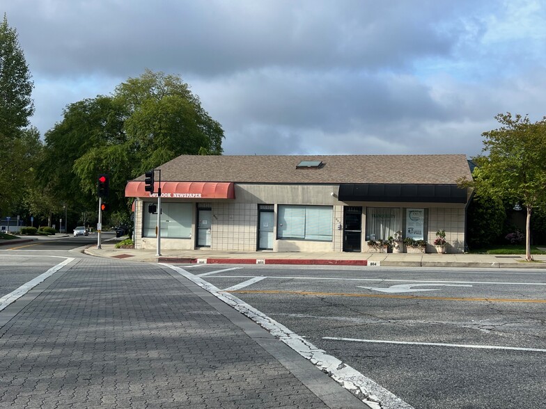 800-804 Foothill Blvd, La Canada Flintridge, CA for rent - Building Photo - Image 2 of 6