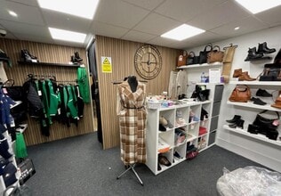 12 Newborough, Scarborough to rent Interior Photo- Image 2 of 3