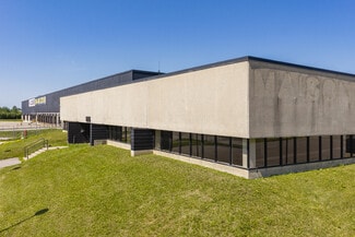 More details for 2750 Av Francis-Hughes, Laval, QC - Industrial to Rent