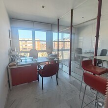 Office in Majadahonda, Madrid to rent Interior Photo- Image 1 of 4