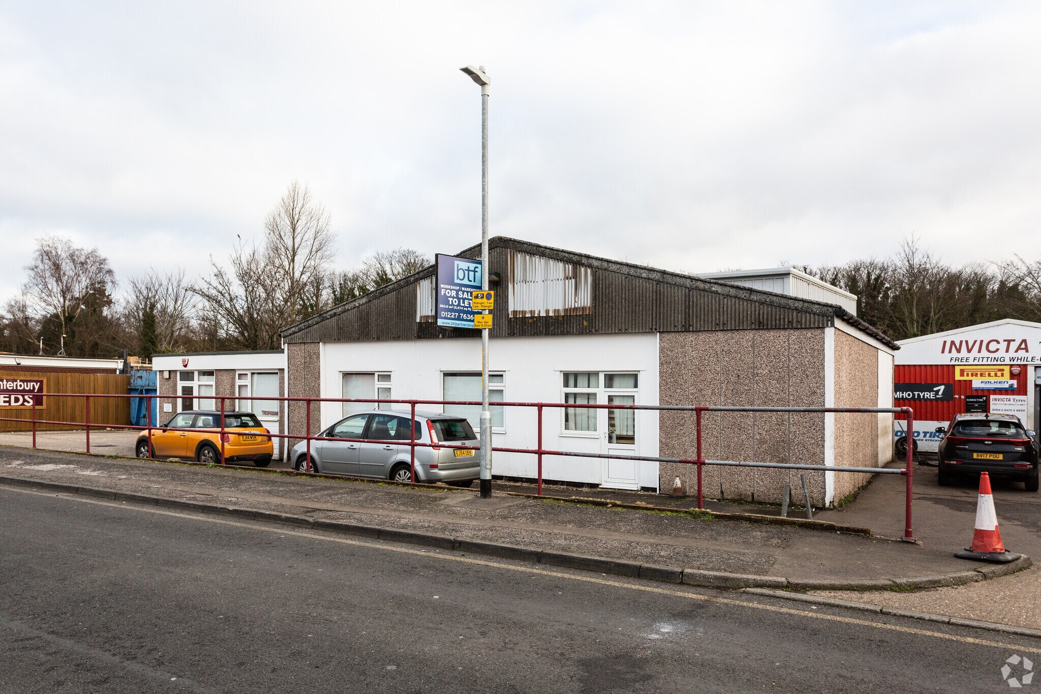 6 Jackson Rd, Canterbury for sale Primary Photo- Image 1 of 1