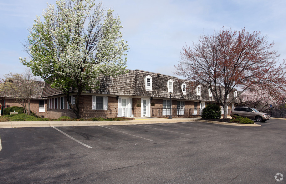 9560 Marlboro Pike, Upper Marlboro, MD for sale - Primary Photo - Image 1 of 1