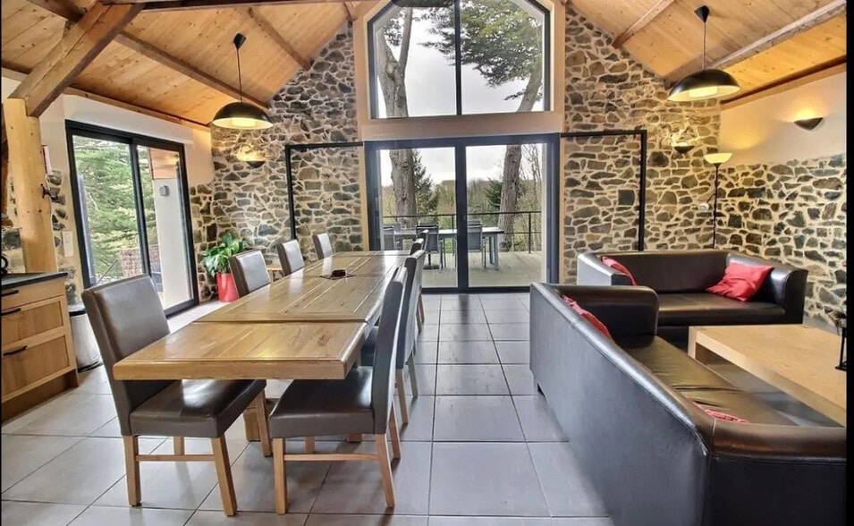 Light Industrial in Erquy for sale - Building Photo - Image 2 of 11