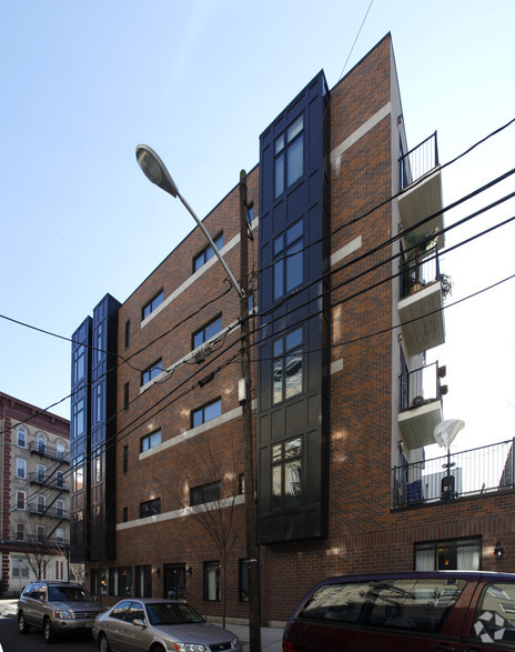 532 Monroe St, Hoboken, NJ for sale - Building Photo - Image 2 of 5