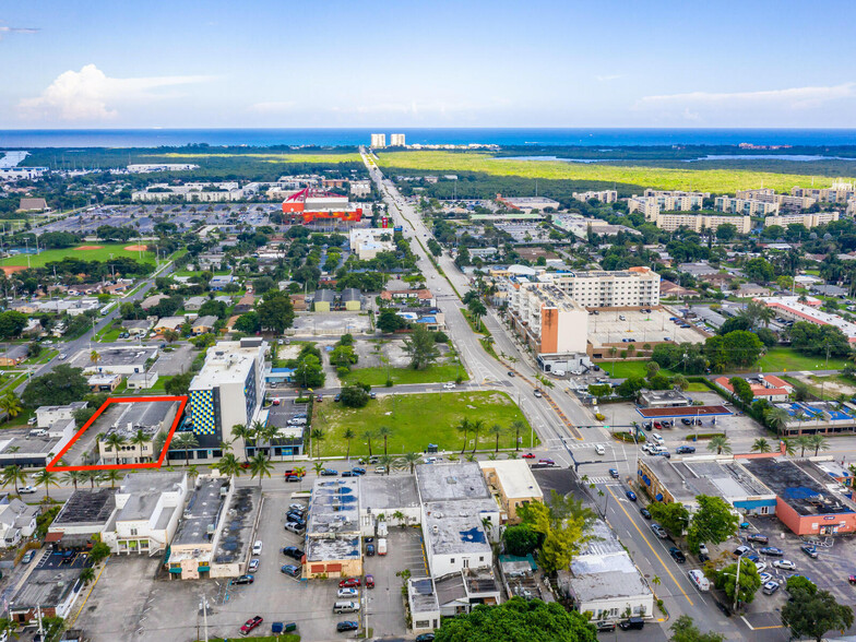 50-56 N Federal Hwy, Dania Beach, FL for sale - Building Photo - Image 1 of 18