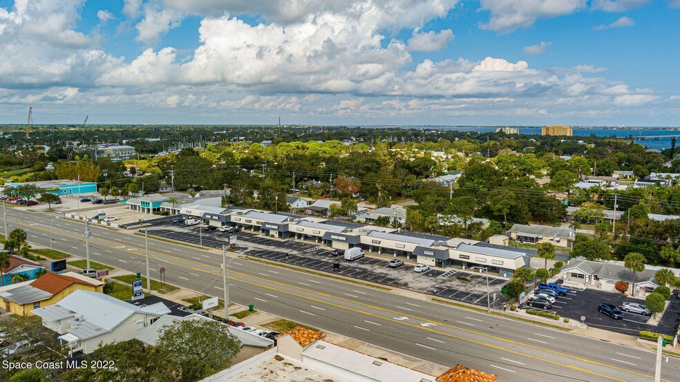 503-523 N Harbor City Blvd, Melbourne, FL for rent - Building Photo - Image 1 of 1