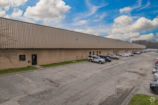 More details for 24 Commerce Rd, Fairfield, NJ - Industrial for Rent