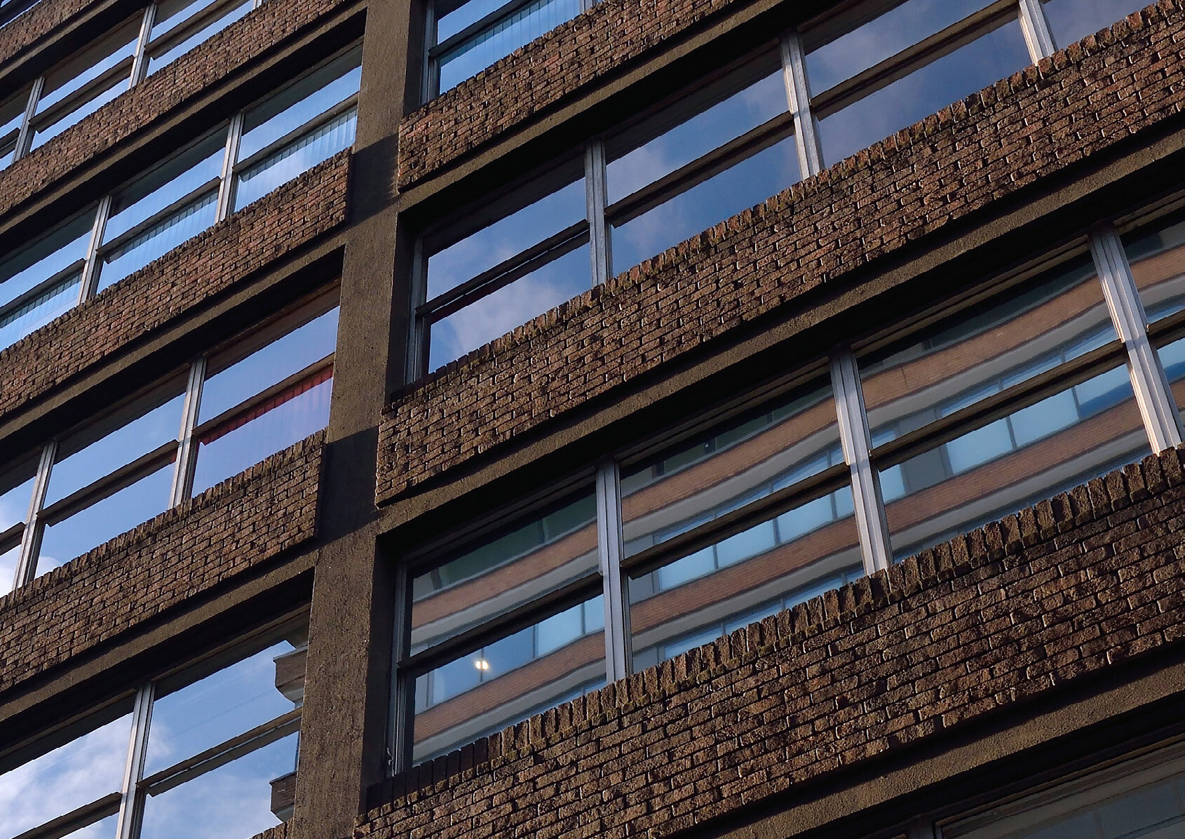 4 Minshull St, Manchester to rent Building Photo- Image 1 of 9