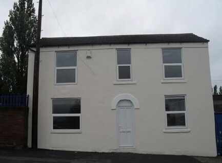 Oak St, Brierley Hill for sale Primary Photo- Image 1 of 1