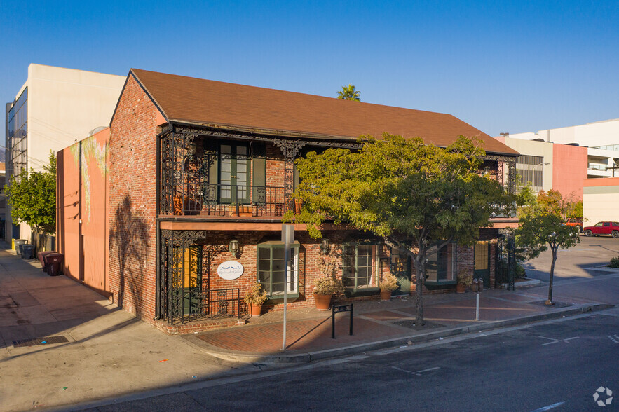 415 E Broadway, Glendale, CA for sale - Primary Photo - Image 1 of 13