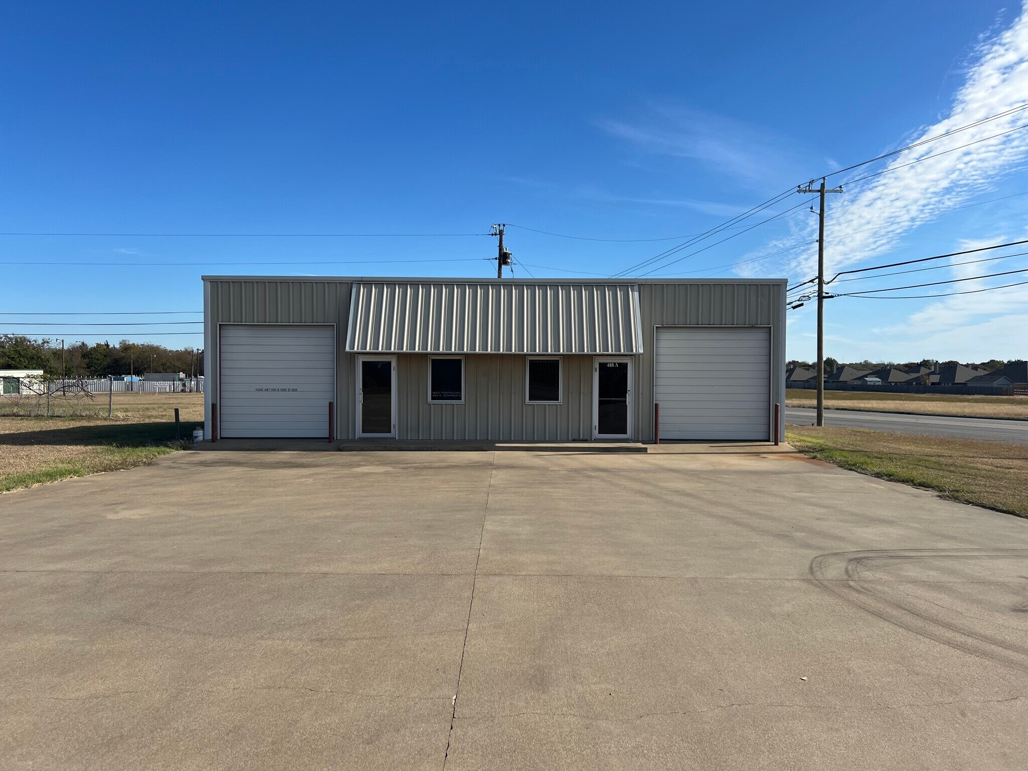 408 W Kilpatrick Ave, Cleburne, TX to rent Building Photo- Image 1 of 8