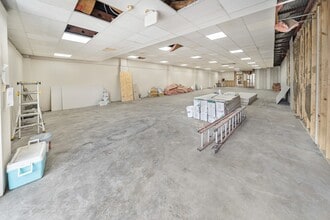 600-612 E Main St, Uvalde, TX to rent Interior Photo- Image 1 of 8