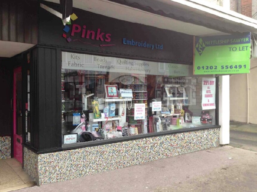 65 Bargates, Christchurch for sale Primary Photo- Image 1 of 1