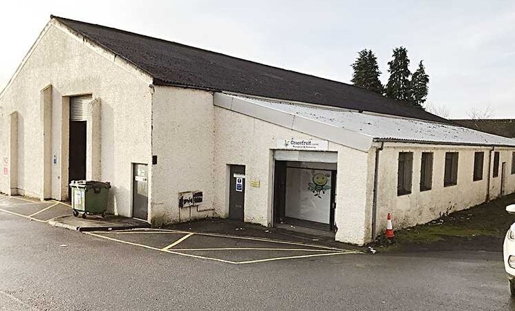 Units 9+9A 209 Glasgow Road, Bonnybridge for sale Primary Photo- Image 1 of 1