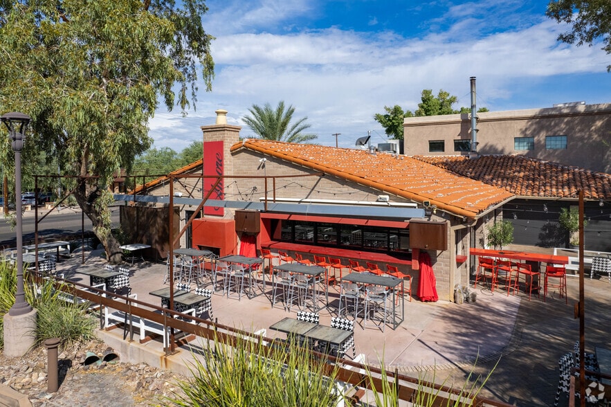 2970 N Swan Rd, Tucson, AZ to rent - Building Photo - Image 3 of 14