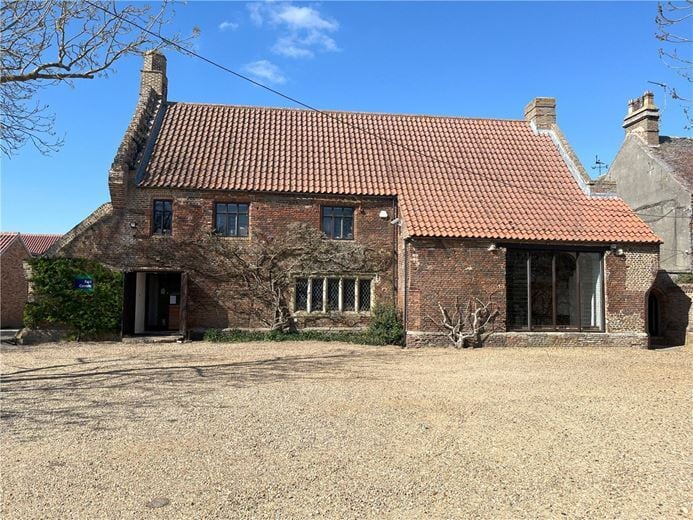 11 Tower Rd, Ely to rent Primary Photo- Image 1 of 5