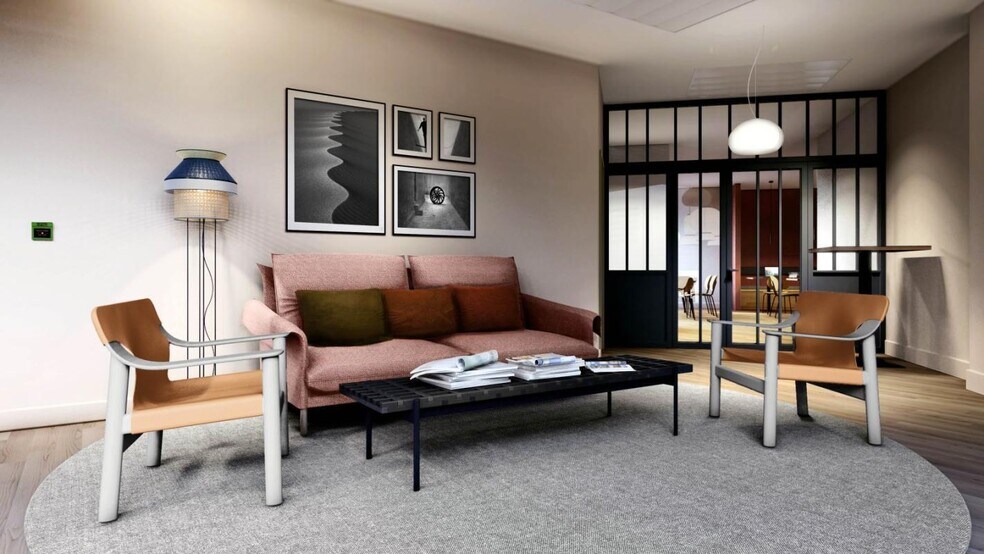 30 Rue Pasteur, Suresnes to rent - Interior Photo - Image 2 of 6