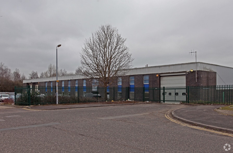 James Watt Clos, Swindon to rent - Primary Photo - Image 1 of 2