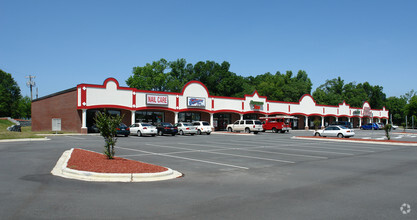 1039-1083 S Main St, Graham, NC for sale Primary Photo- Image 1 of 1