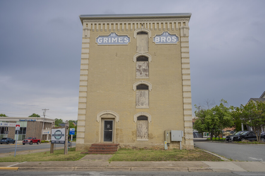 1 N State St, Lexington, NC for sale - Building Photo - Image 1 of 15