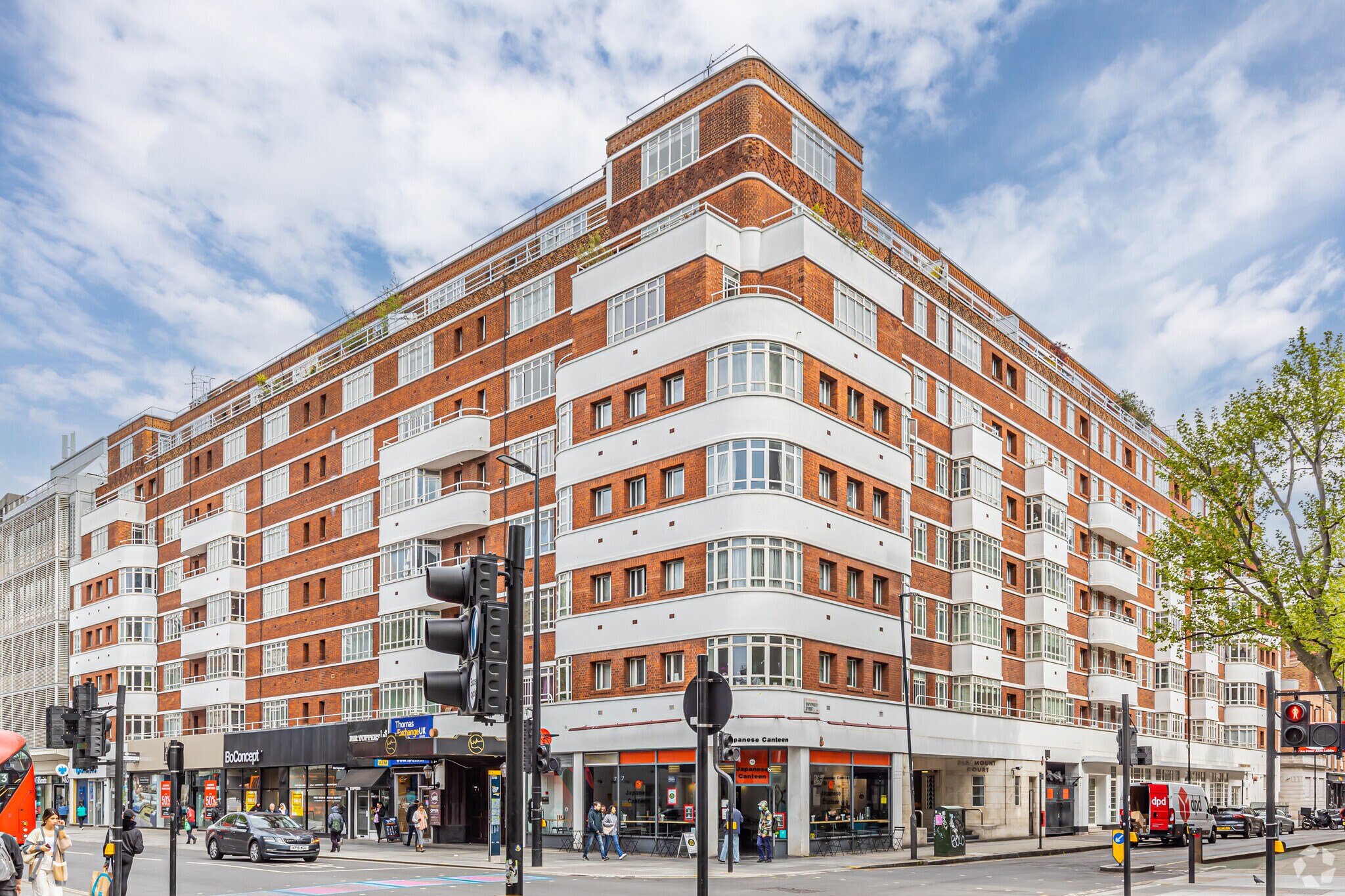 162 Tottenham Court Rd, London to rent Primary Photo- Image 1 of 7