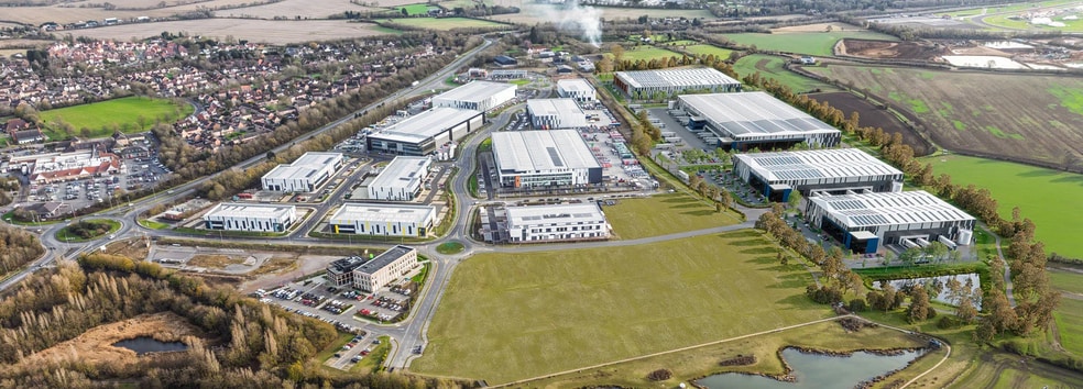 Horizon Blvd, Braintree to rent - Aerial - Image 3 of 16