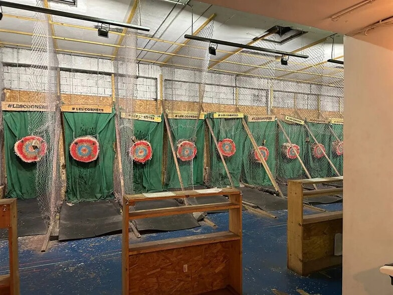 Retail in Paris for sale - Building Photo - Image 2 of 3