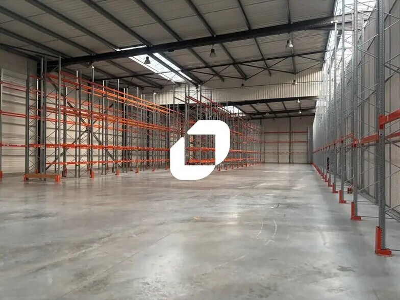 Office in Blanquefort to rent - Interior Photo - Image 1 of 19