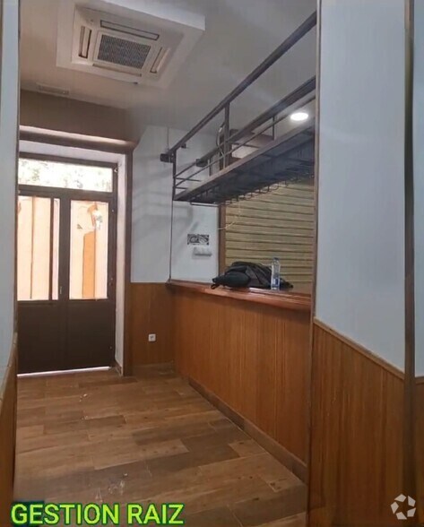 Retail in Madrid, Madrid to rent - Interior Photo - Image 1 of 1