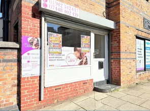 39-45A Hallgate, Wigan to rent Building Photo- Image 1 of 1