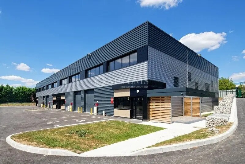 Light Industrial in Aulnay-sous-Bois to rent Building Photo- Image 1 of 9