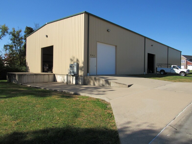 501 Commerce Ct, Ashland, MO for sale - Building Photo - Image 1 of 1