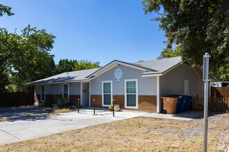 12410 Limerick Ave, Austin, TX for rent Building Photo- Image 1 of 34