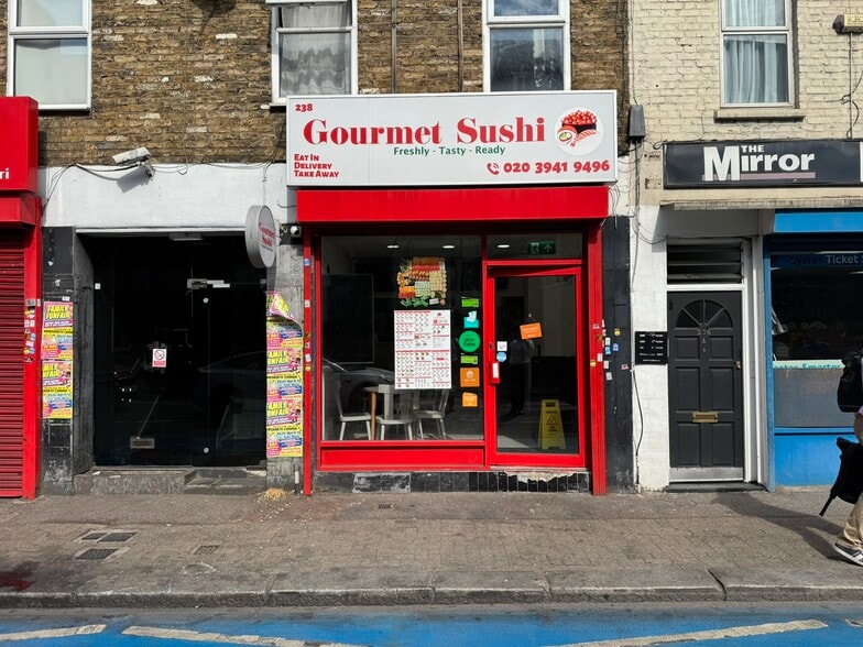 238 York Rd, London to rent - Building Photo - Image 1 of 9