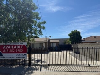 More details for 12422 Bromwich St, Pacoima, CA - Land to Rent