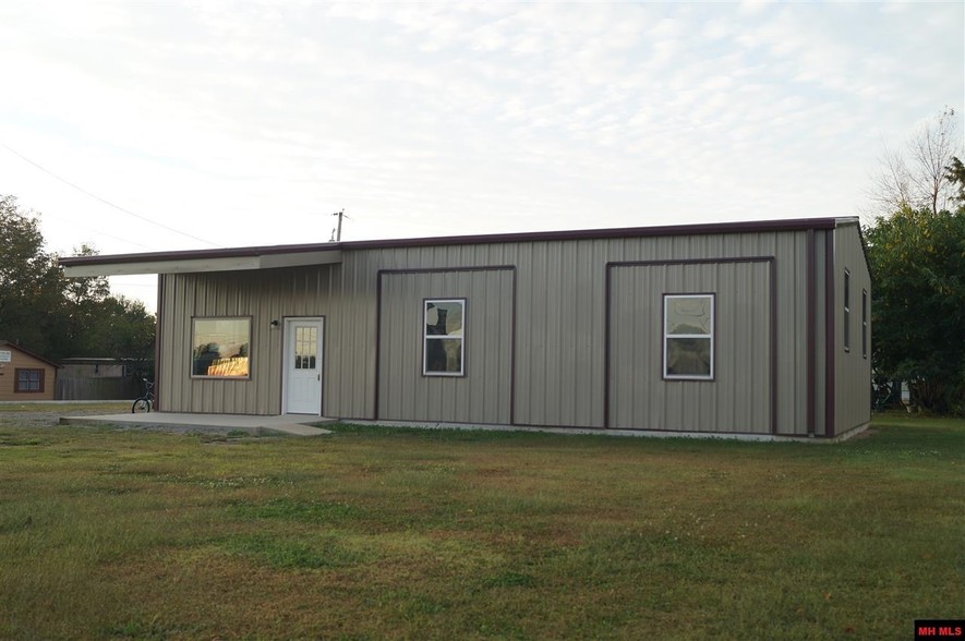 104 Arrowhead Dr, Gassville, AR for sale - Building Photo - Image 1 of 1