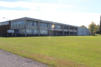 More details for 1800 Vincent Massey Dr, Cornwall, ON - Industrial to Rent