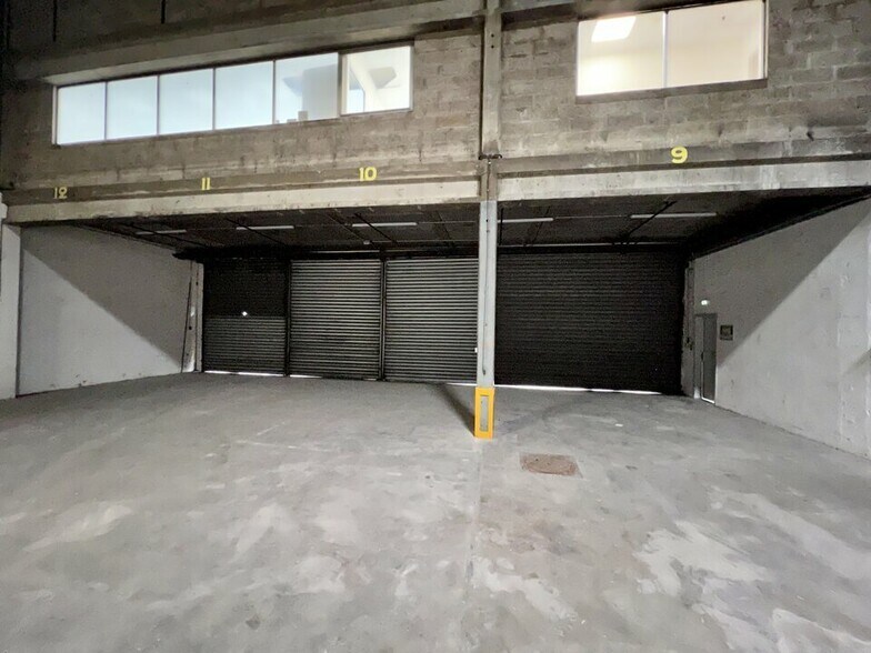 Industrial in Aulnay-sous-Bois to rent - Interior Photo - Image 3 of 4