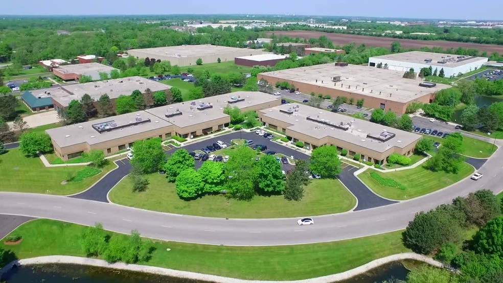 950-990 Corporate Woods Pky, Vernon Hills, IL for rent - Commercial Listing Video - Image 3 of 29