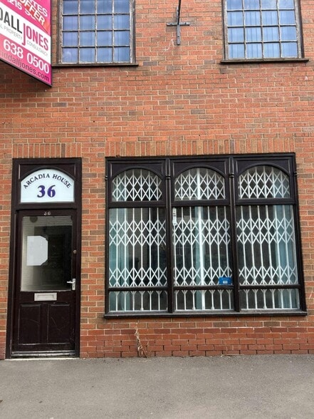 35-37 Worcester St, Kidderminster for sale - Primary Photo - Image 1 of 1
