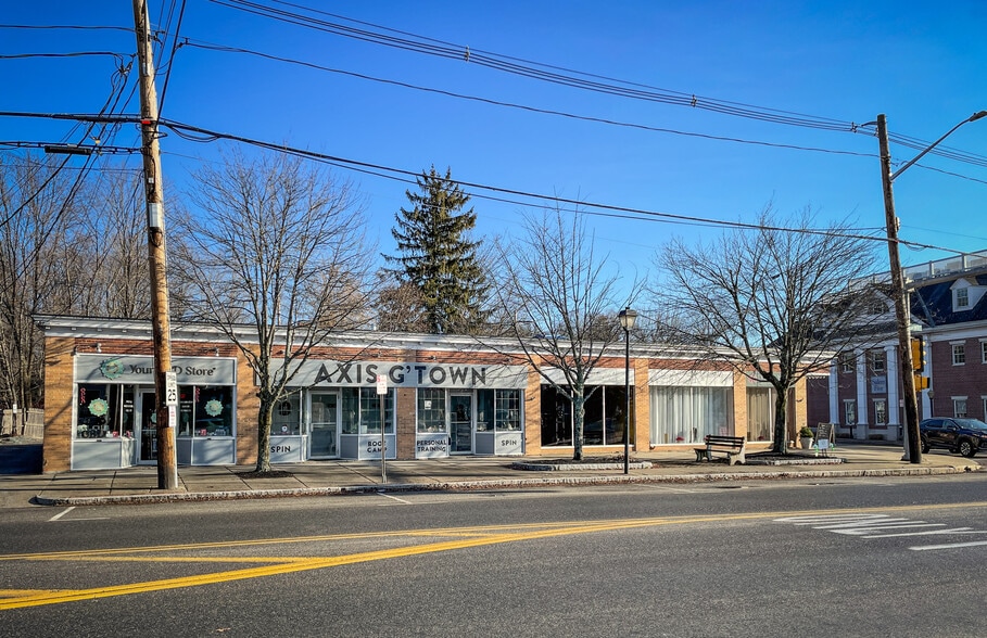 1 W Main St, Georgetown, MA for rent - Primary Photo - Image 1 of 8