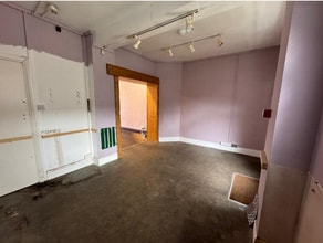 6 Main St, Grange Over Sands to rent Interior Photo- Image 2 of 3