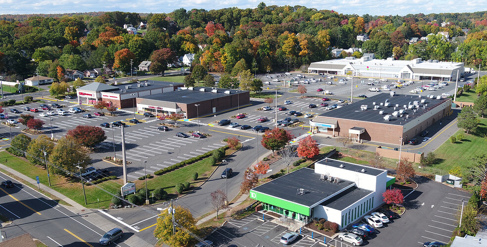 665-713 W Main St, New Britain, CT for rent - Building Photo - Image 3 of 8